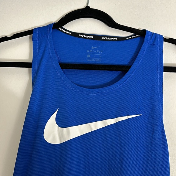 Nike dri-fit tank top - Picture 2 of 4